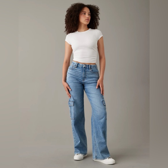 American Eagle Outfitters Denim - AE Curvy Super High-Rise Baggy Wide-Leg Cargo Blue Jeans, stretch, size 0